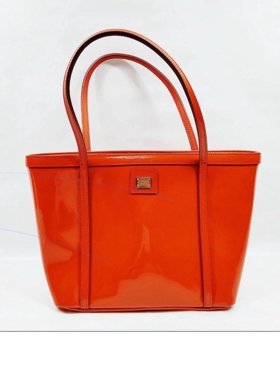 Dolce & Gabbana Handbags - Dolce & Gabbana Orange Patent Leather Tote
